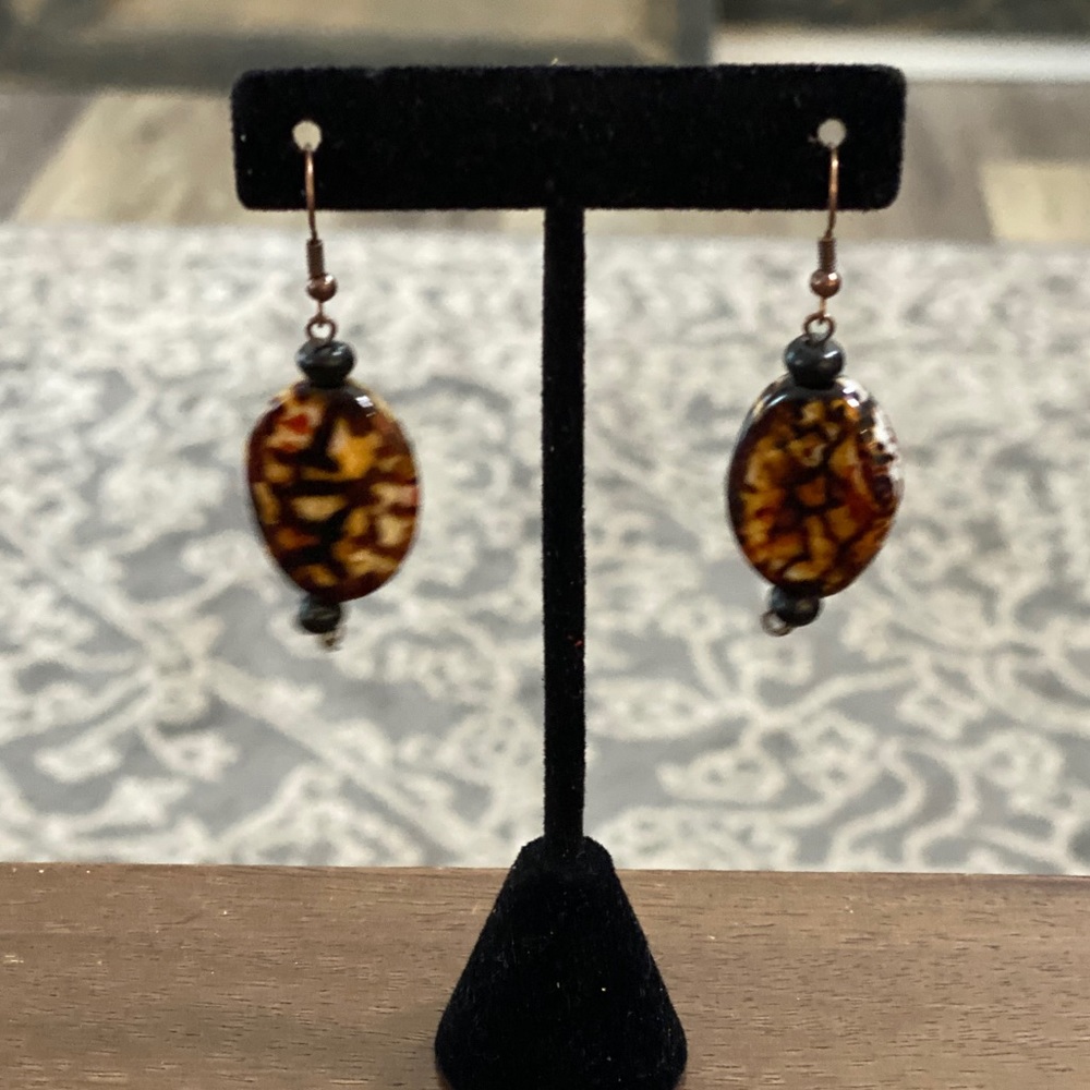 New print stone earrings